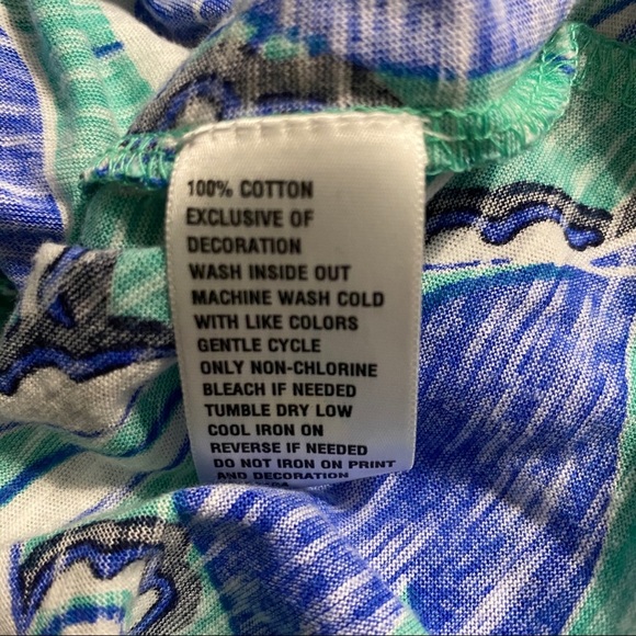 Crown & Ivy Blue Green Paisley V Neck Top - Picture 5 of 5